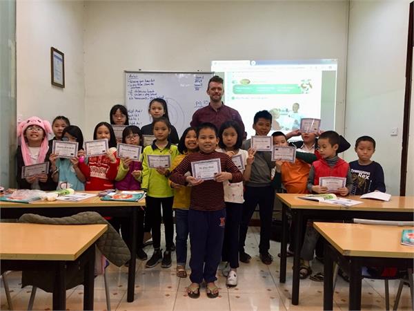 Washington English Partnership Public Schools Program in Viet Nam